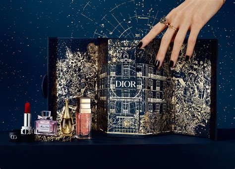 dior ホリデーコレクション 2021|【ホリデーコフレ2021】パルファン・クリスチャン .